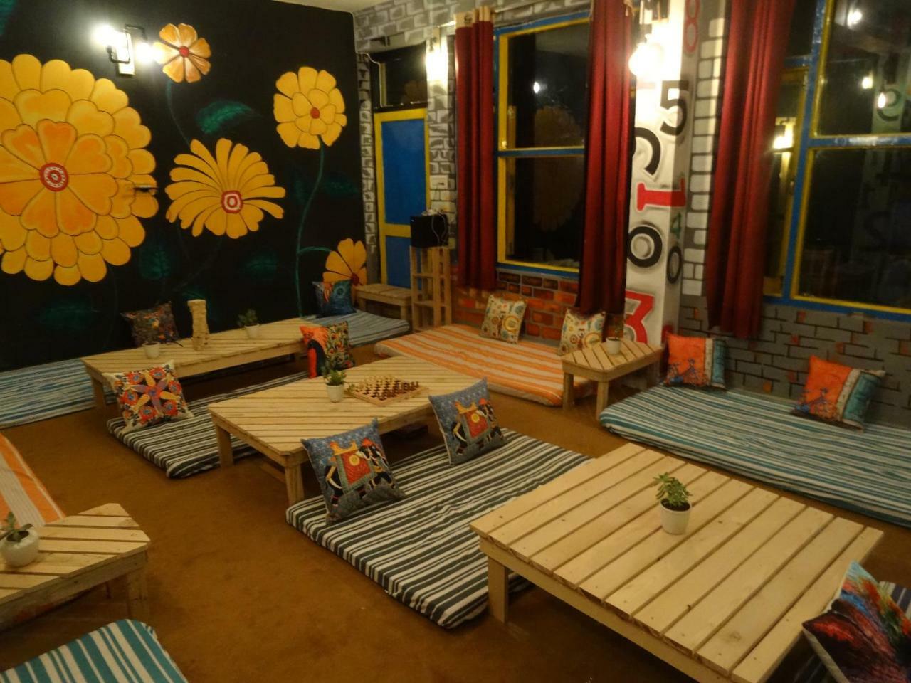 La Vaca India Mcleodganj Hostel McLeod Ganj Buitenkant foto
